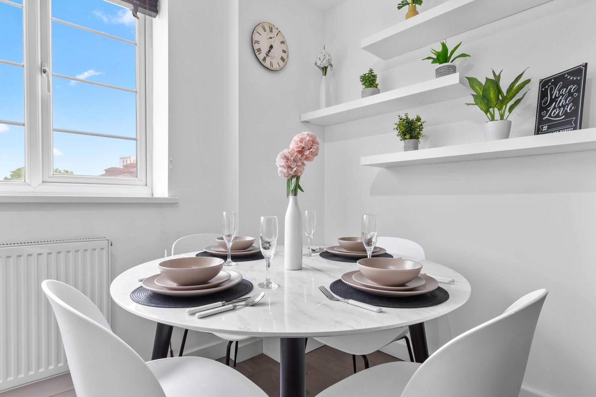 Central London Two Bedroom Serviced Apartment - Nine Elms Luxury Stay - Vauxhall & Westminster Экстерьер фото