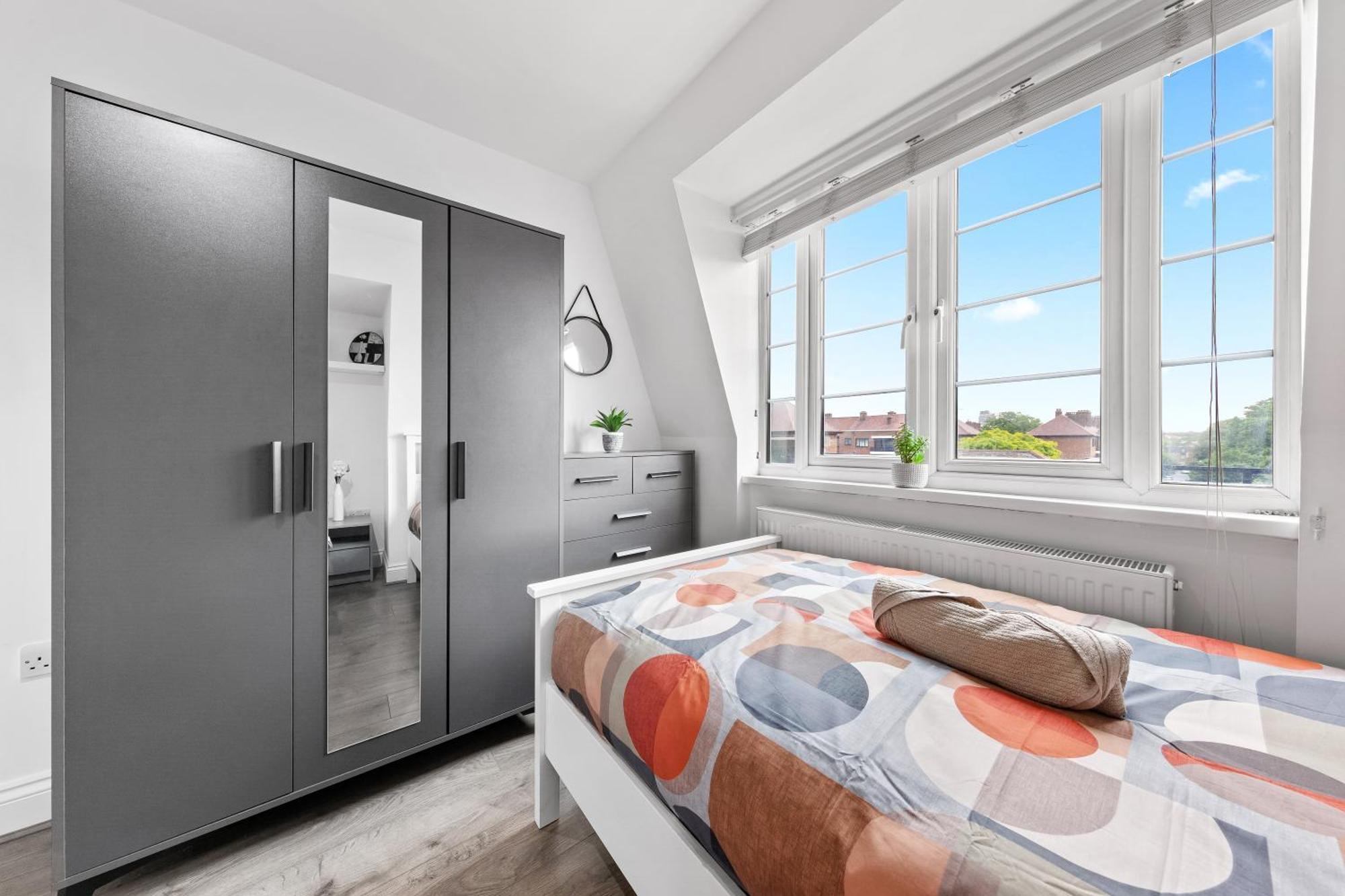 Central London Two Bedroom Serviced Apartment - Nine Elms Luxury Stay - Vauxhall & Westminster Экстерьер фото