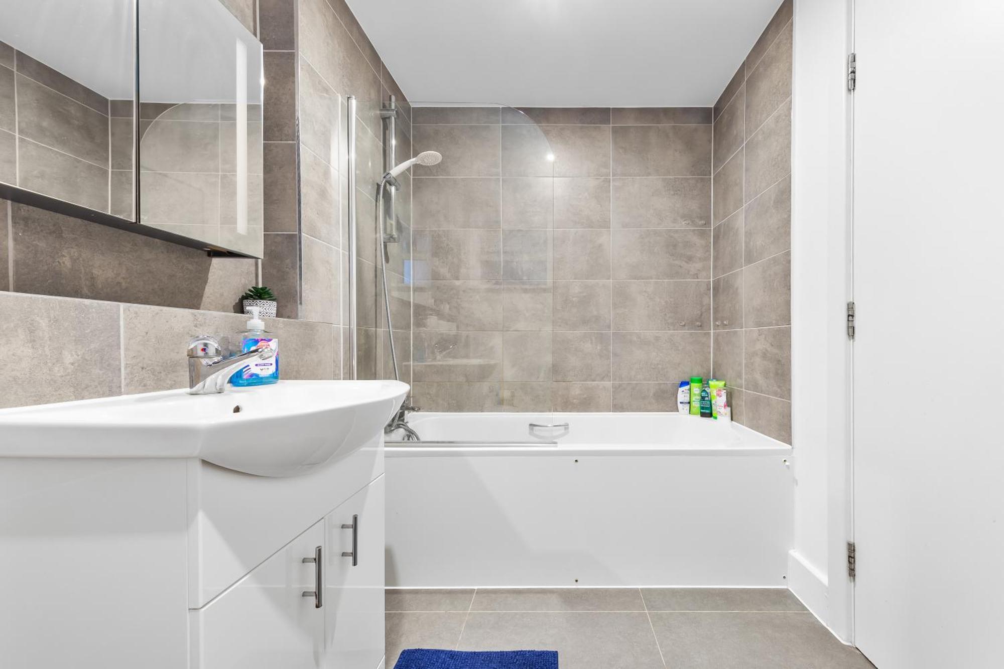 Central London Two Bedroom Serviced Apartment - Nine Elms Luxury Stay - Vauxhall & Westminster Экстерьер фото